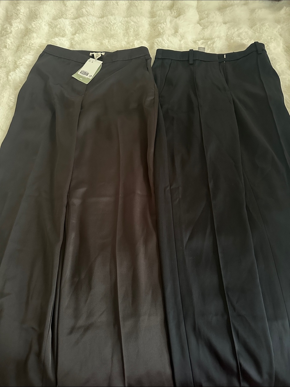 H&M Women's Black Wide Leg Dress Pants - Pair